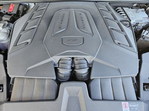 Certified 2025 Porsche Cayenne S image 30