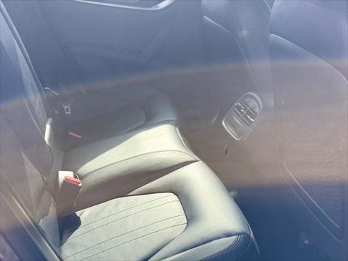 Used 2015 Maserati Ghibli RWD image 19