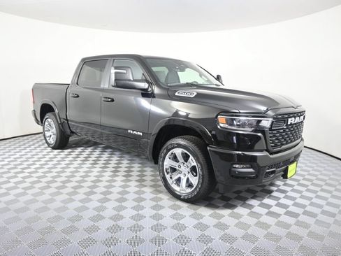Used 2026 RAM 1500 Big Horn AWD/4WD image 10