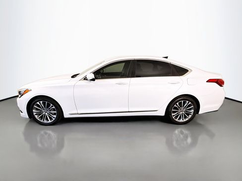 Used 2016 Hyundai Genesis 3.8 RWD image 6