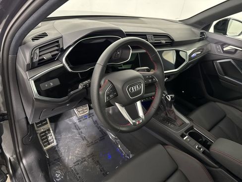 Used 2025 Audi Q3 2.0T Premium Plus w/ Premium Plus Package image 10