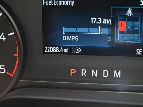 Used 2025 Ford F250 XLT image 28