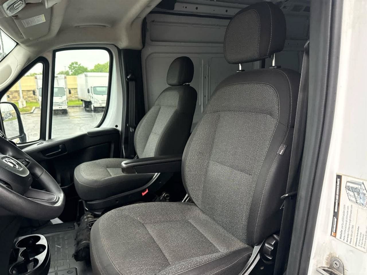 Used 2023 RAM ProMaster 2500 FWD image 13