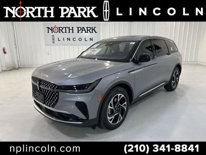 New 2025 Lincoln Nautilus Premier