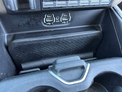 Used 2022 RAM 2500 Laramie image 37