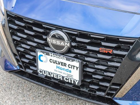 Used 2023 Nissan Altima 2.5 SR image 6