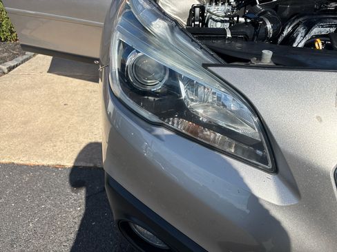 Used 2017 Subaru Outback 2.5i Limited image 16