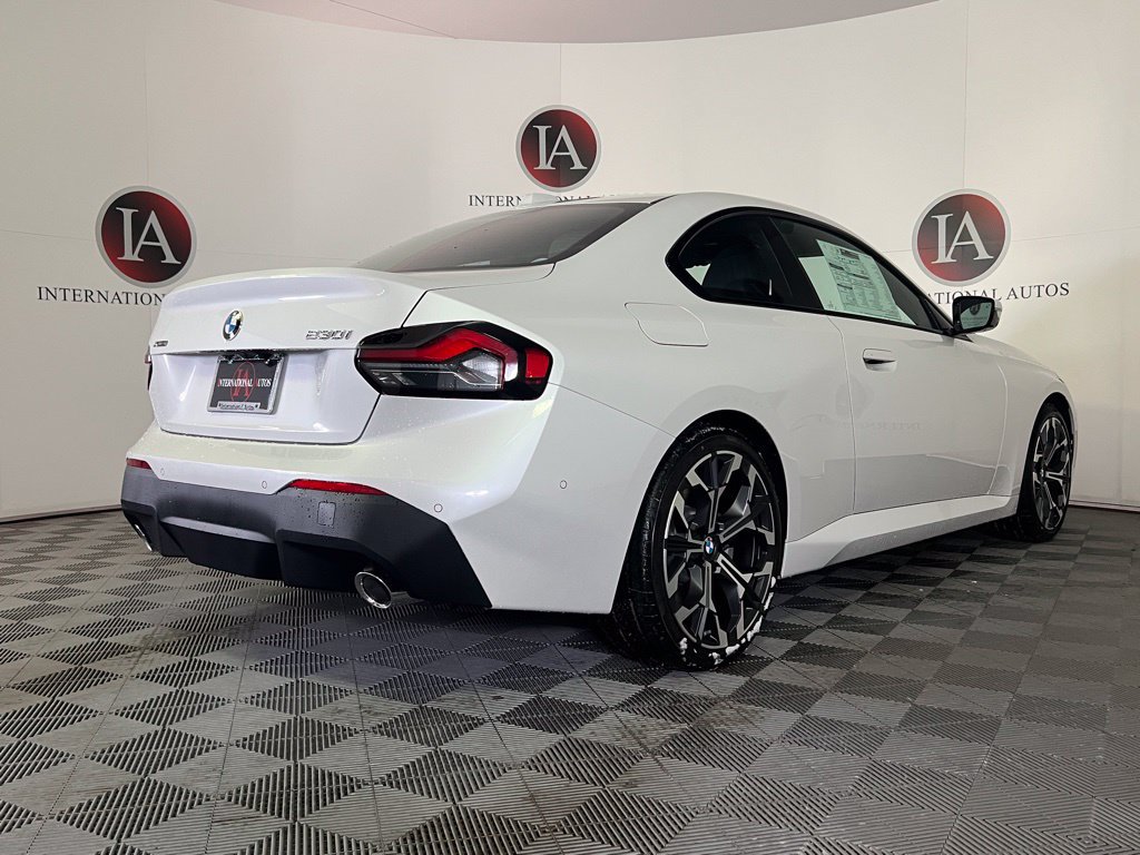 New 2026 BMW 230i xDrive Coupe w/ Convenience Package AWD/4WD image 8