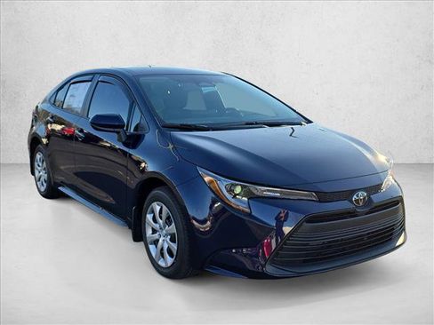 New 2026 Toyota Corolla LE image 10
