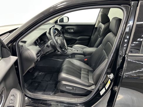 Certified 2024 Honda HR-V EX-L image 11