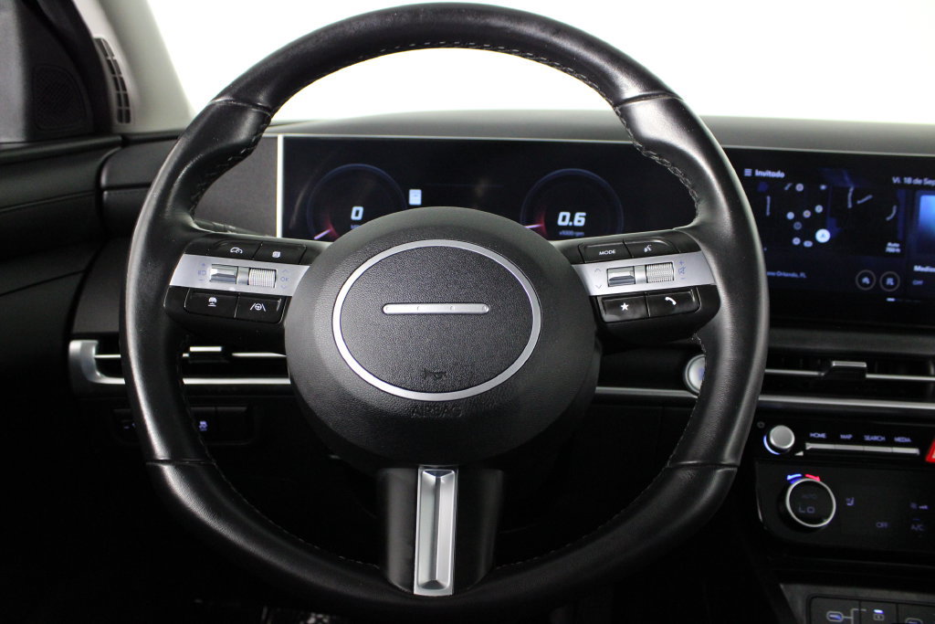 Used 2025 Hyundai Tucson SEL FWD image 26