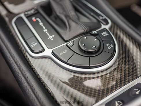 Used 2008 Mercedes-Benz SL 55 AMG image 34