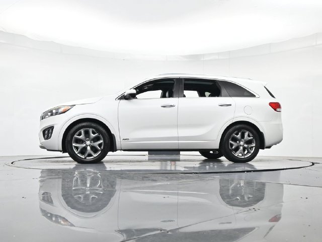 Used 2016 Kia Sorento SX w/ SXL Technology Package AWD/4WD image 39
