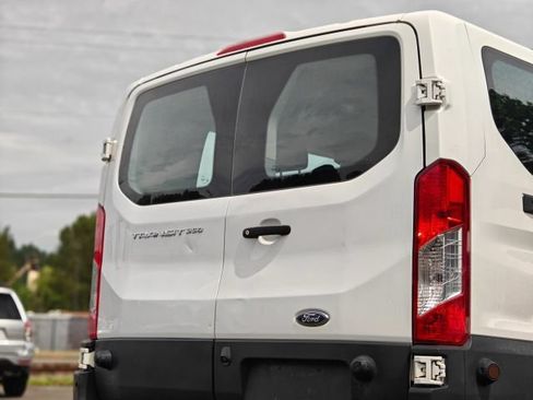 Used 2018 Ford Transit 350 XL RWD image 12