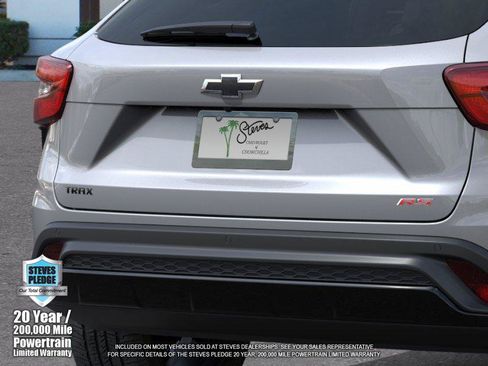 New 2026 Chevrolet Trax RS w/ Sunroof Package FWD image 14