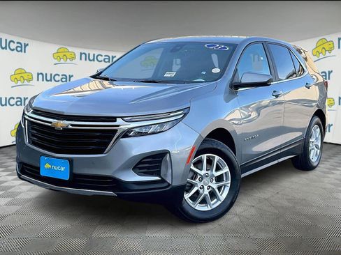 Used 2023 Chevrolet Equinox LT image 3