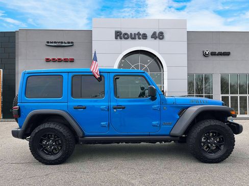 Used 2024 Jeep Wrangler Unlimited AWD/4WD image 6