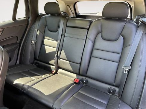 Used 2021 Volvo V60 T5 Cross Country AWD/4WD image 13