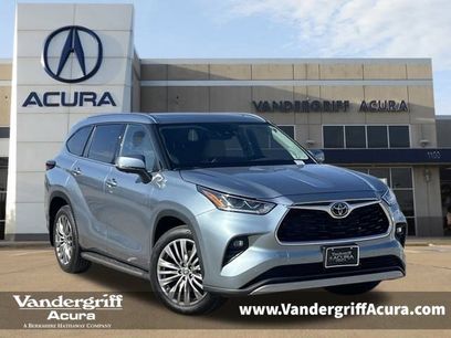 Used 2024 Toyota Highlander Platinum
