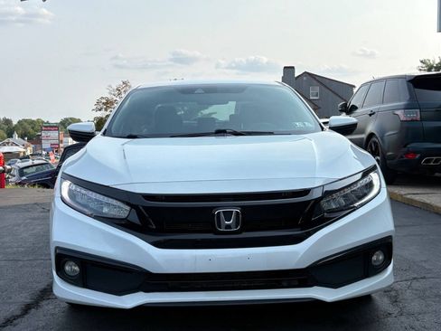 Used 2019 Honda Civic Sport image 2