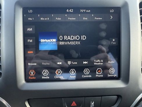 Certified 2022 Jeep Cherokee Latitude Lux image 18