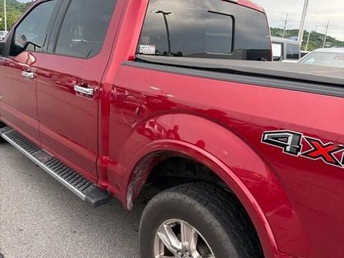 Used 2015 Ford F150 Lariat AWD/4WD image 14