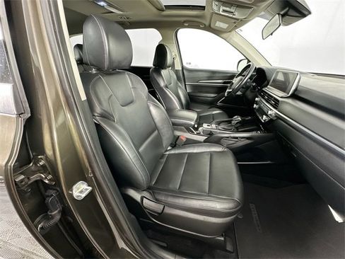 Used 2022 Kia Telluride S image 31
