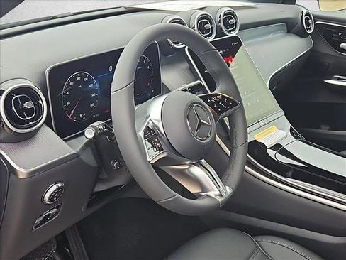 New 2026 Mercedes-Benz GLC 300 image 3