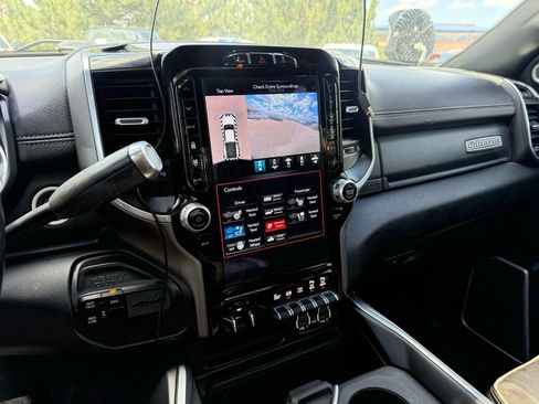Used 2020 RAM 3500 Laramie AWD/4WD image 32