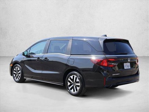 Used 2025 Honda Odyssey EX-L image 8