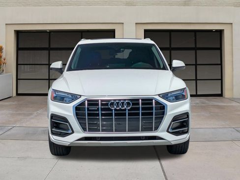 Used 2023 Audi Q5 2.0T Premium w/ Convenience Package AWD/4WD image 6