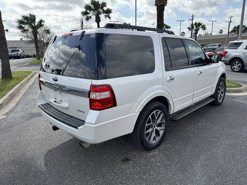 Used 2017 Ford Expedition XLT w/ Equipment Group 202A image 6