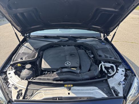 Used 2020 Mercedes-Benz C 300 4MATIC Sedan w/ Premium Package image 15