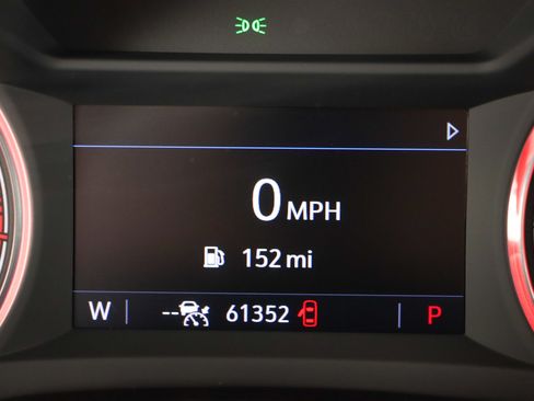 Used 2021 Chevrolet TrailBlazer RS w/ Technology Package FWD image 16