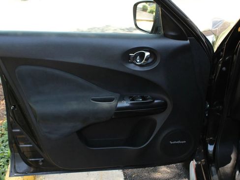 Used 2015 Nissan Juke NISMO RS w/ Interior Illumination Package AWD/4WD image 13