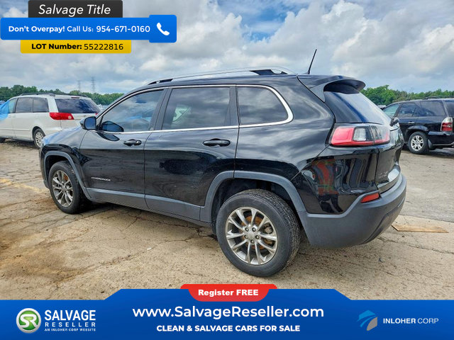 Used 2019 Jeep Cherokee Latitude Plus FWD image 3