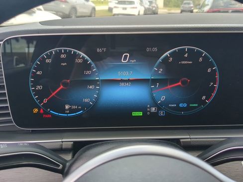 Used 2022 Mercedes-Benz GLS 450 4MATIC image 15