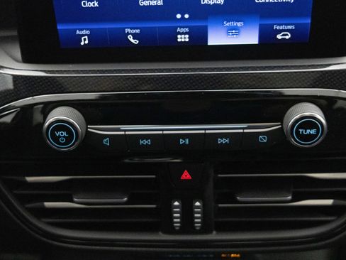 New 2025 Ford Escape ST-Line Elite image 34