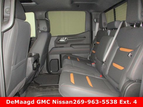 New 2026 GMC Sierra 1500 AT4 w/ AT4 Premium Package image 32