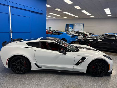 Used 2019 Chevrolet Corvette Grand Sport RWD image 7