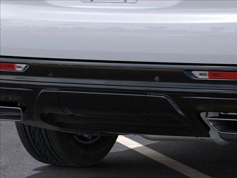 Used 2025 Buick Enclave Sport Touring w/ Power Package image 14