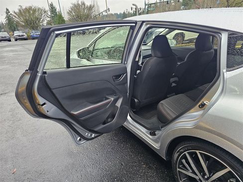 Used 2024 Subaru Impreza 2.0i Sport image 16