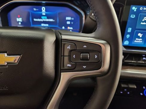 Used 2023 Chevrolet Silverado 1500 LT RWD image 27