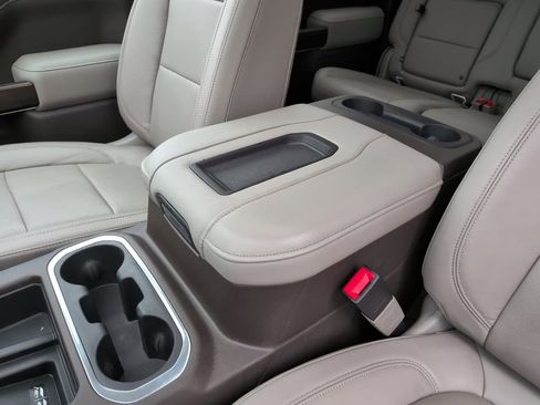 Used 2019 GMC Sierra 1500 SLT w/ SLT Premium Plus Package image 33