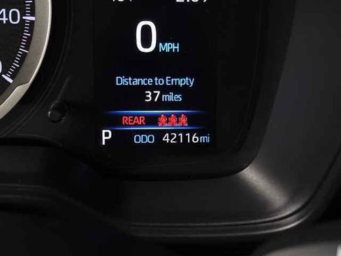 Used 2020 Toyota Corolla LE w/ LE Convenience Package image 19