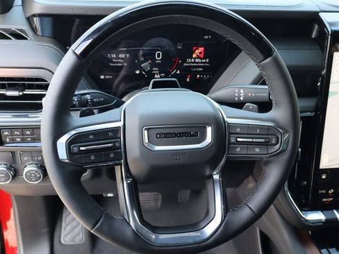 New 2026 GMC Yukon Denali w/ Denali Reserve Package image 14