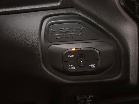 Used 2025 RAM 2500 Big Horn AWD/4WD image 23