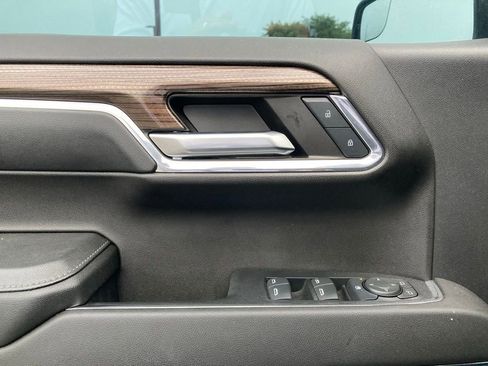 Used 2024 Chevrolet Silverado 1500 LT w/ Protection Package RWD image 12