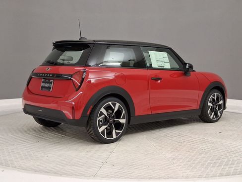 New 2026 MINI Cooper S FWD image 7