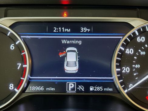 Used 2024 Nissan Sentra SR image 16